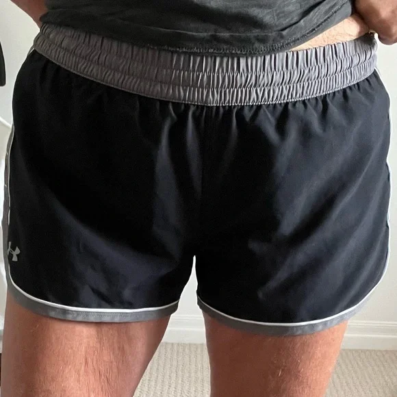 Ladies Shorts - Picture 3 of 7